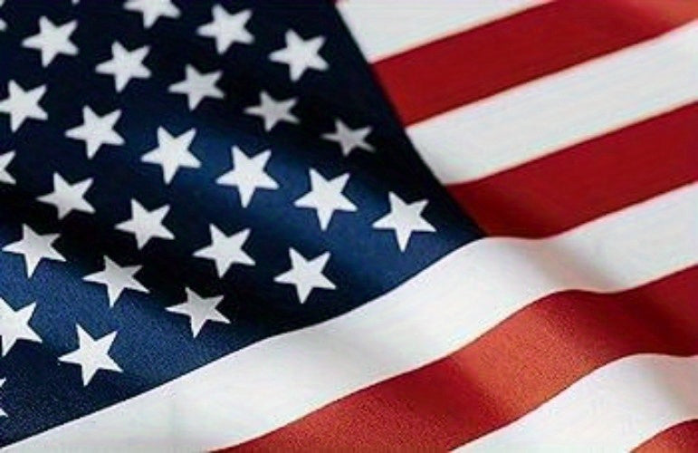 6pcs American Flags Small US Flags, Mini American Flag on Stick 4x6 Inch US American Hand Held Stick Flags