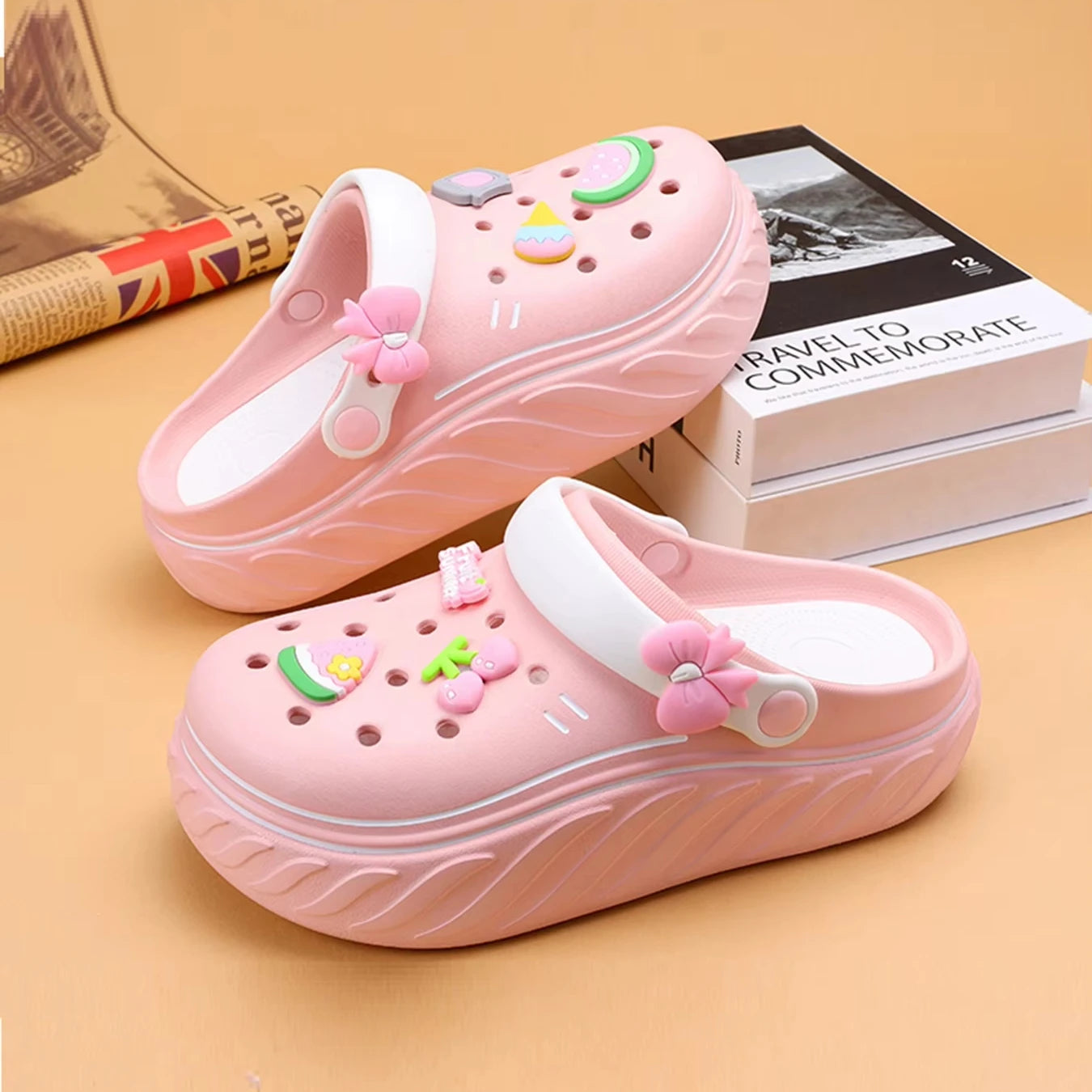 Fast Shipping Breathable EVA Clogs Women Sandals Adult Garden Shoes EVA Slippers Indoor Outdoor Shoes