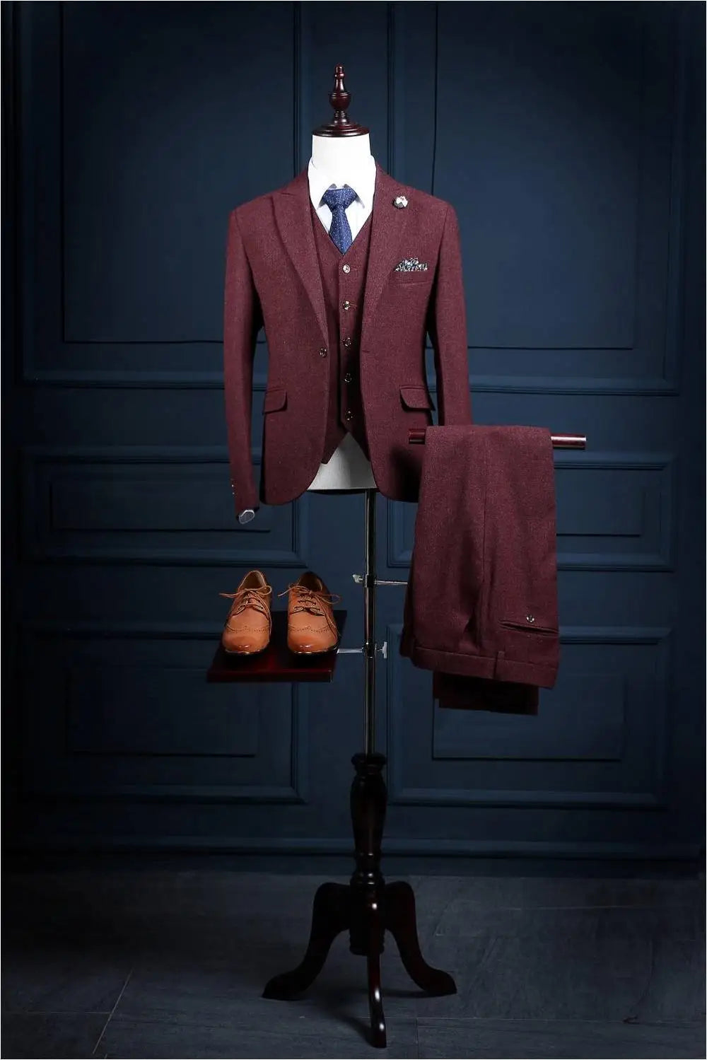 News Latest Design Custom Made Burgundy Slim Fit Men Coat Pant Men Suit 3 Pieces (Coat+Pants+Vest) NA18 Wine Red Mens Tuxedos