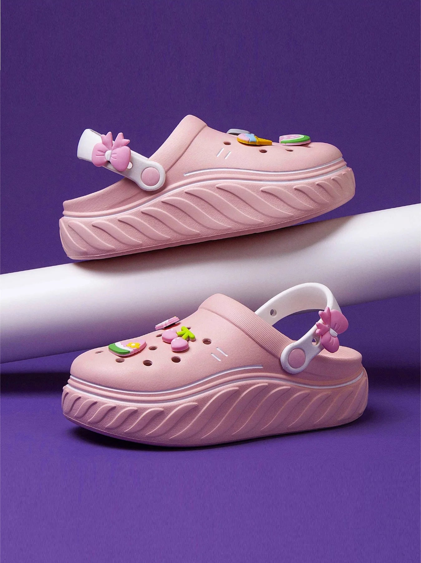Fast Shipping Breathable EVA Clogs Women Sandals Adult Garden Shoes EVA Slippers Indoor Outdoor Shoes