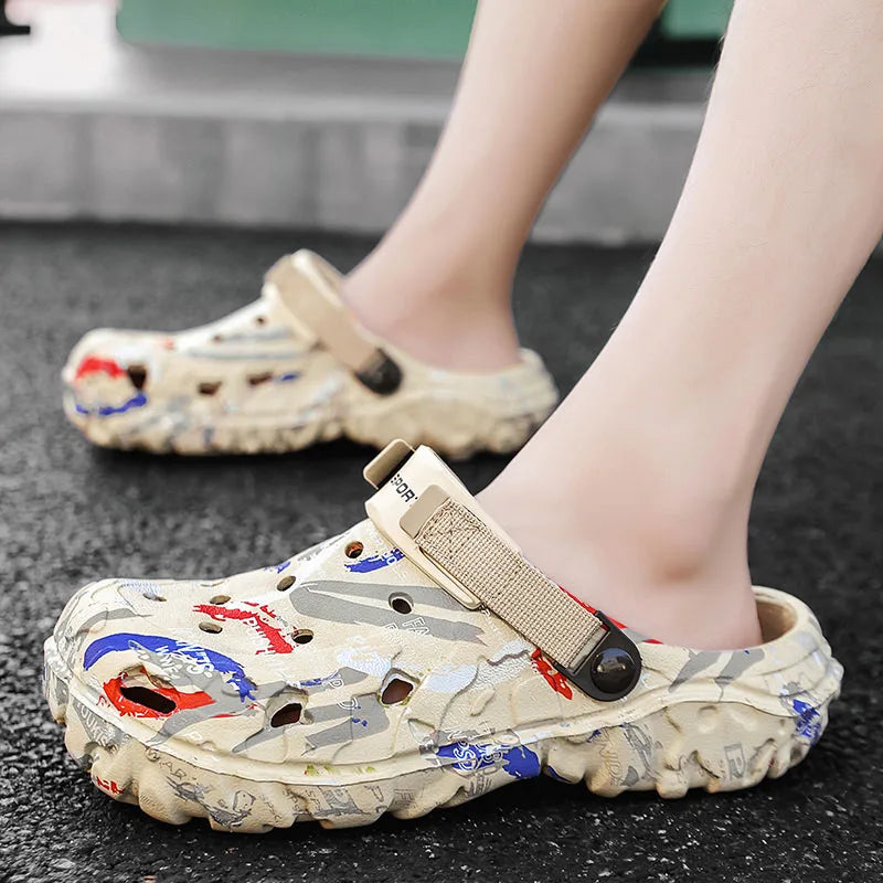 Summer Men Aqua Shoes Slippers EVA Men Outdoor Water Clogs Male Beach Shoes Fashion Water Shoes Luxury Sandals Comfort Home