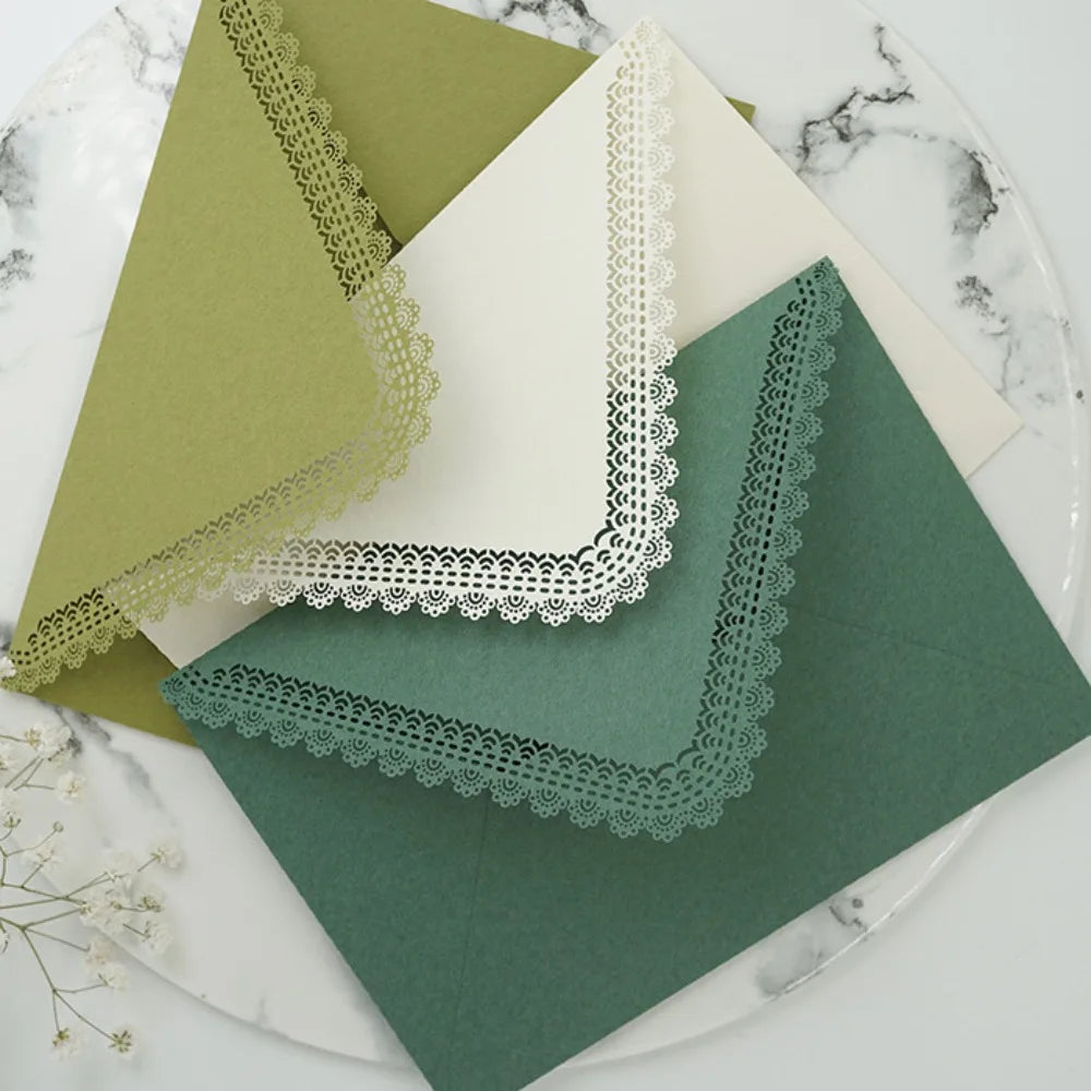 1PC Vintage Western Envelopes Kawaii Hollow Lace Letter Pads Bag Wedding Party Invitation Cards Cover Envelopes for Letter Pads