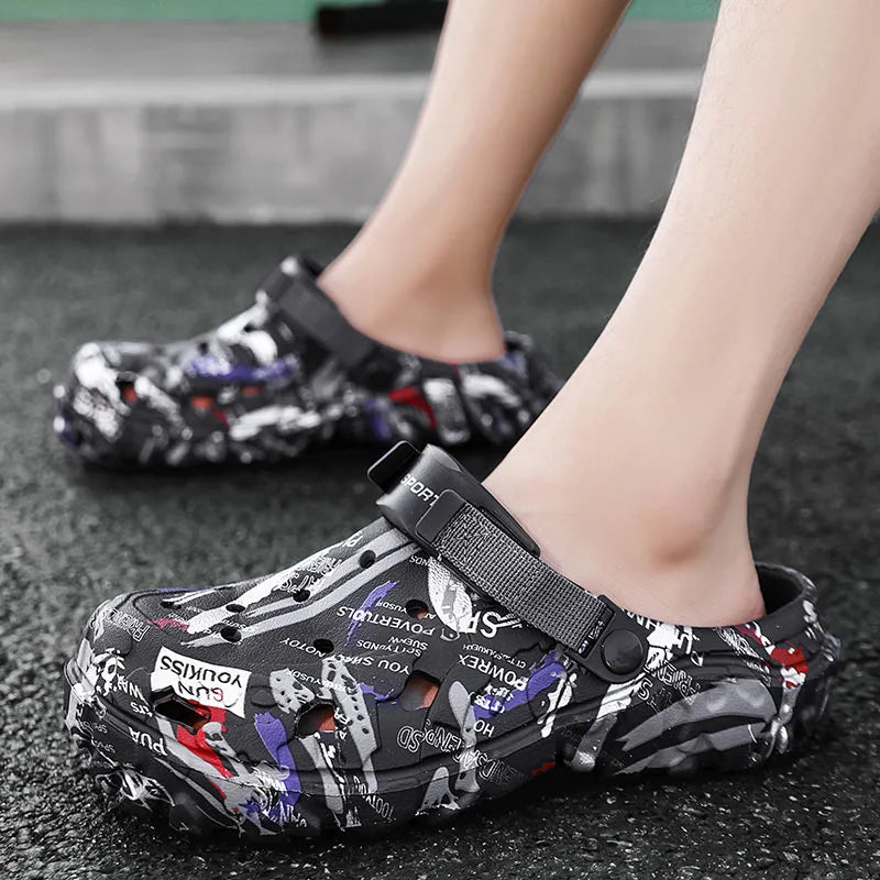 Summer Men Aqua Shoes Slippers EVA Men Outdoor Water Clogs Male Beach Shoes Fashion Water Shoes Luxury Sandals Comfort Home