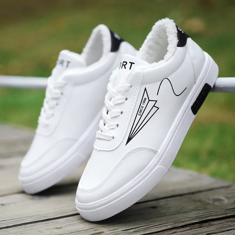 2025 Autumn Men Casual Shoes Winter Men's Board Shoes Light Sports Shoes Men Tennis Sneaker Soft White Shoes Male Flat Shoes