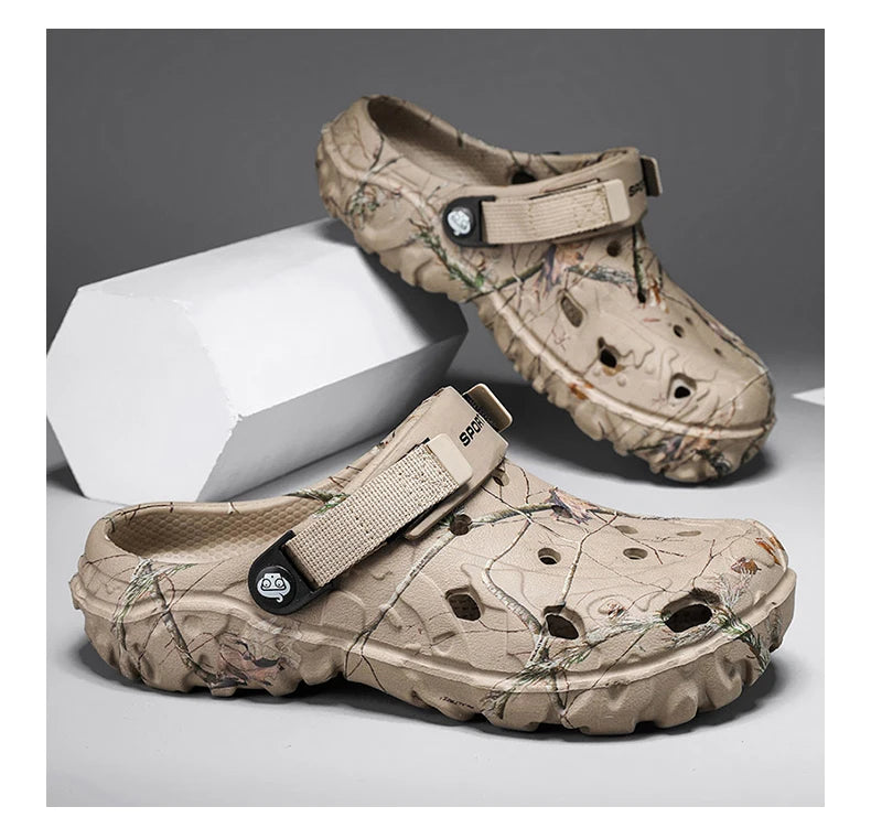 Summer Men Aqua Shoes Slippers EVA Men Outdoor Water Clogs Male Beach Shoes Fashion Water Shoes Luxury Sandals Comfort Home