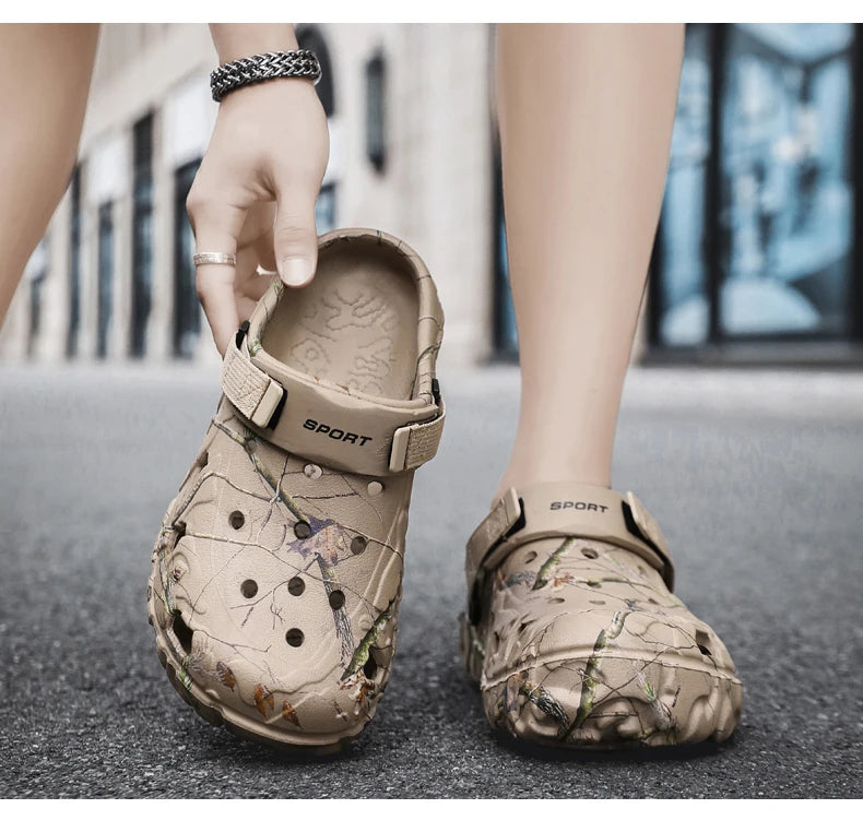 Summer Men Aqua Shoes Slippers EVA Men Outdoor Water Clogs Male Beach Shoes Fashion Water Shoes Luxury Sandals Comfort Home