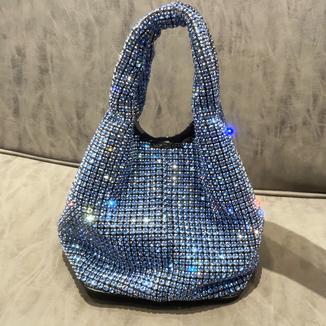 Luxurious Mini Rhinestone Bucket Handbag - Bling-Bling Evening Purse with Chain Strap, Fashionable, Spacious Interior, Perfect for Carnival, Mardi Gras, Music Festival, Party, Prom, and Night Out - Trendy, Glamorous, and Dura