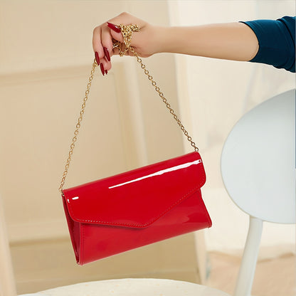 Shiny Chic Metal Chain Envelope Clutch - Durable Textured PU Leather Purse for Elegant Evening Events - Perfect for Carnival, Mardi Gras, Weddings, and Music Festivals - A Fashion-Forward, Versatile Accessory