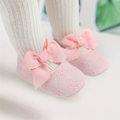Baby Girls Mary Jane Flat Shoes With Flower Decor Soft Comfy Crib Shoes First Walker Shoes For Newborn Infant, Spring And Summer