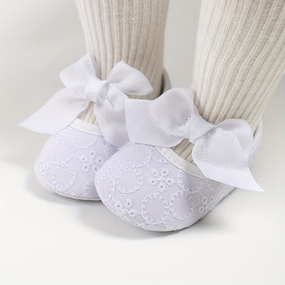 Baby Girls Mary Jane Flat Shoes With Flower Decor Soft Comfy Crib Shoes First Walker Shoes For Newborn Infant, Spring And Summer