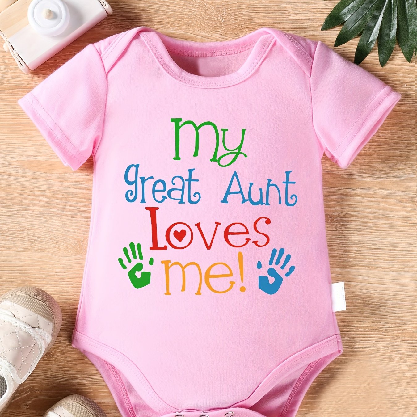 My Great Aunt Loves Me" Letter Print Newborn Baby Romper with Short Sleeves and Cute Onesie for Kids, Perfect for Outdoor