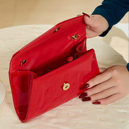 Shiny Chic Metal Chain Envelope Clutch - Durable Textured PU Leather Purse for Elegant Evening Events - Perfect for Carnival, Mardi Gras, Weddings, and Music Festivals - A Fashion-Forward, Versatile Accessory