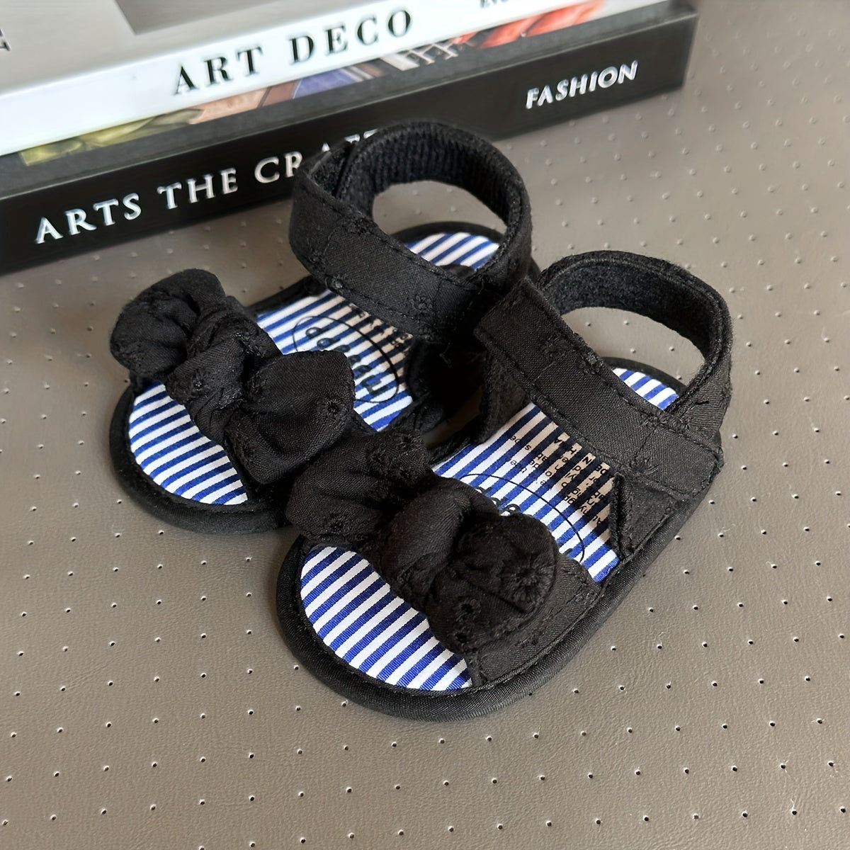 Baby Girls Flower Hook And Loop Sandals, Lightweight Non-Slip Comfy Walking Shoes For Newborn Infant, Summer
