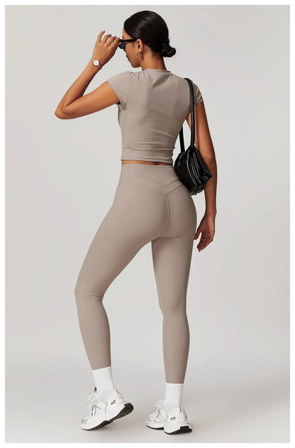 2 Piece Women's Co Ord Set 2024 Summer Designer Fitness Woman Top Sportswear Manufacturer for the Gym
