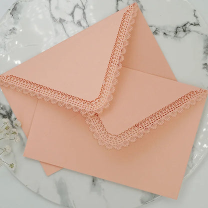 1PC Vintage Western Envelopes Kawaii Hollow Lace Letter Pads Bag Wedding Party Invitation Cards Cover Envelopes for Letter Pads