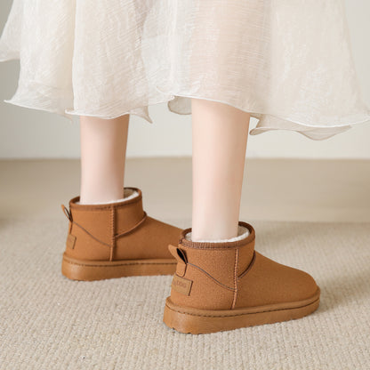 Snow Boots Women's Short Tube Thickened Cotton Shoes Non-slip Winter New Shoes Student Women's Shoes 2023 Black Boots