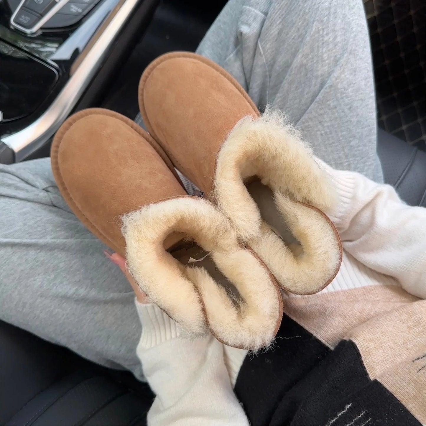 One button low cut, high-end quality 2-in-1 genuine leather, real wool, sheepskin fashionable and warm chestnut thick snow boots