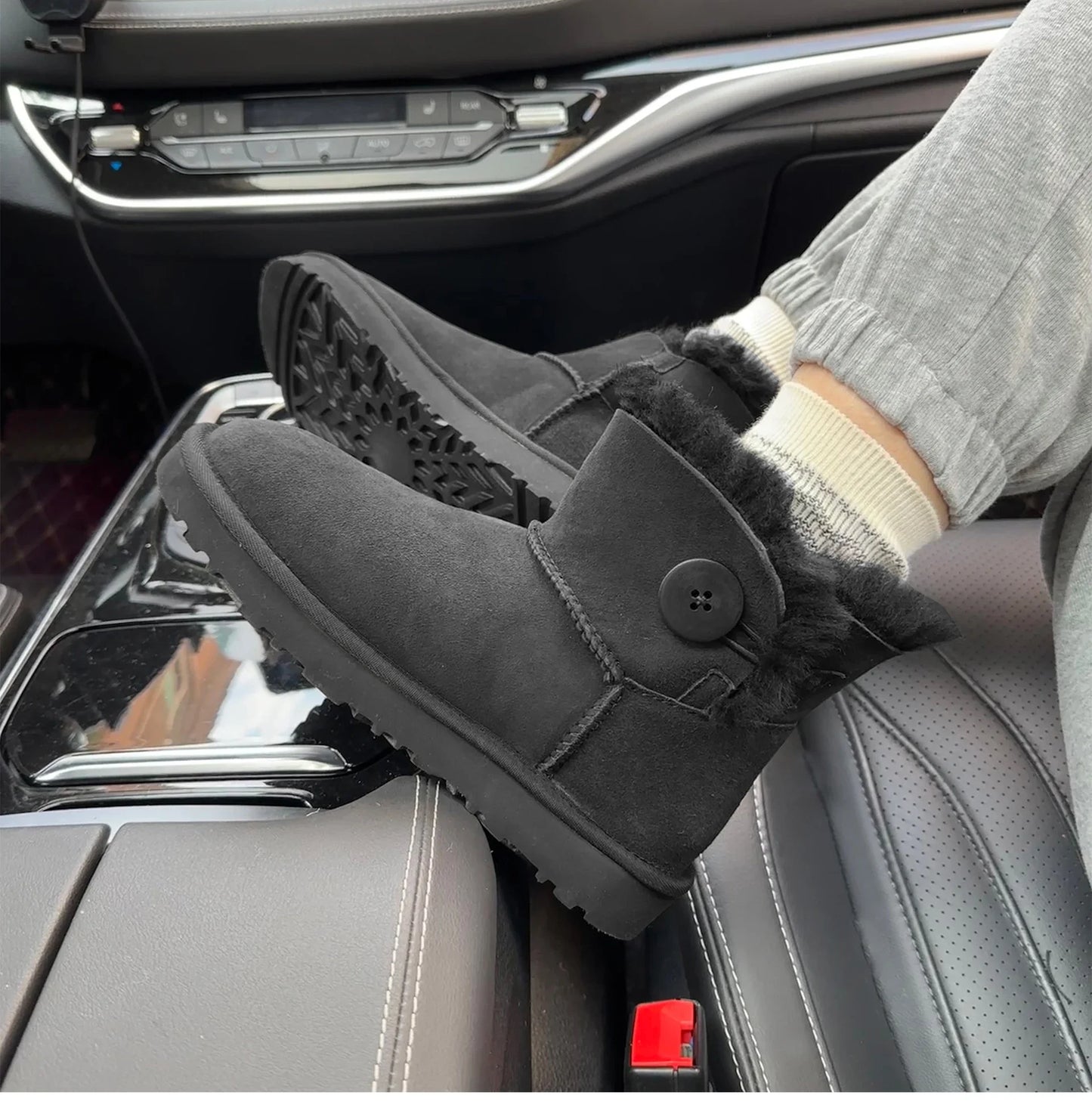 One button low cut, high-end quality 2-in-1 genuine leather, real wool, sheepskin fashionable and warm chestnut thick snow boots
