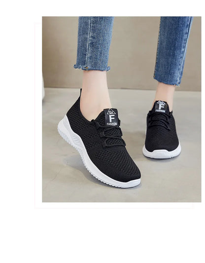 Women's shoes 2025 mesh breathable comfortable sports shoes soft sole lightweight fashion casual shoes