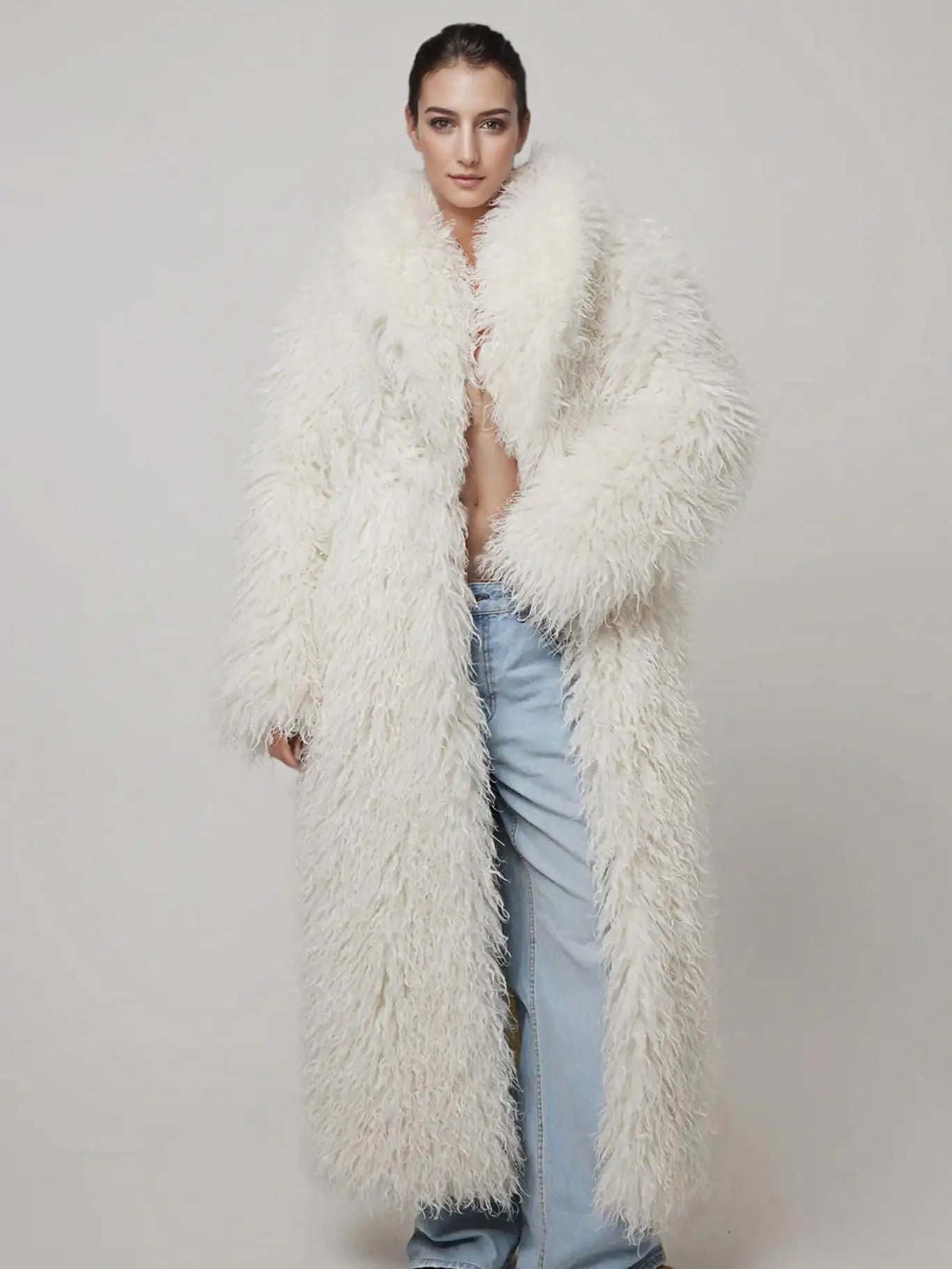 Women'S Elegant Long Faux Fur Coat -  Casual & Comfortable with Pockets, Perfect for Fall/Winter Outdoor Wear, Stylish Long Coat