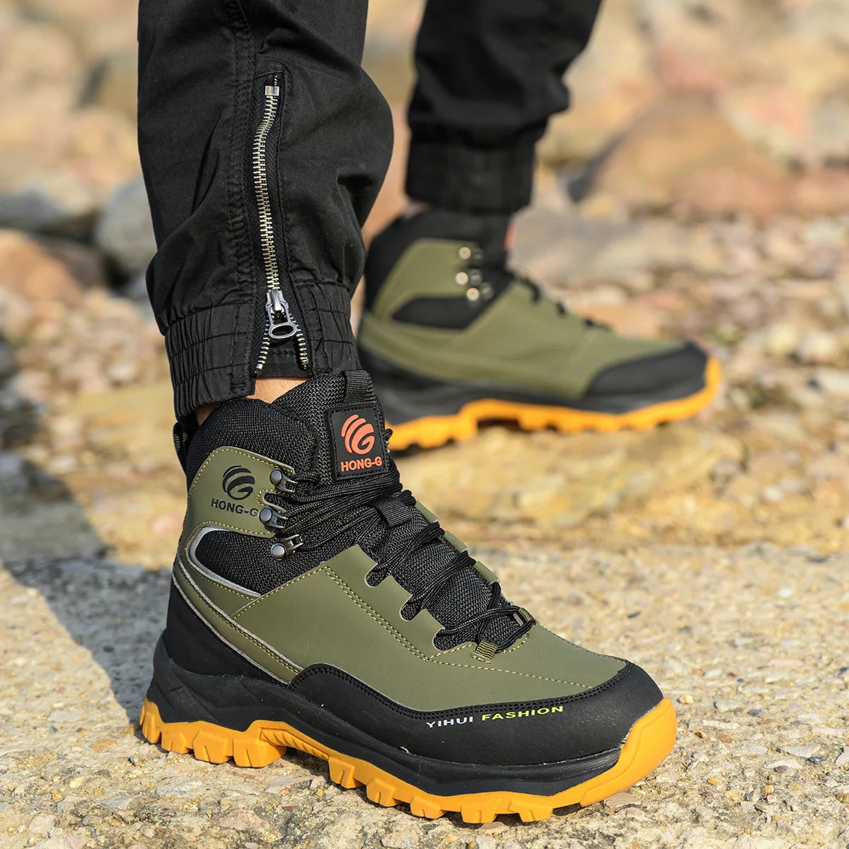 Indestructible Work Boots MEN'S AND WOMEN'S Style Waterproof Work Sports Shoes Steel Toe Boots Anti-puncture Protective Shoes