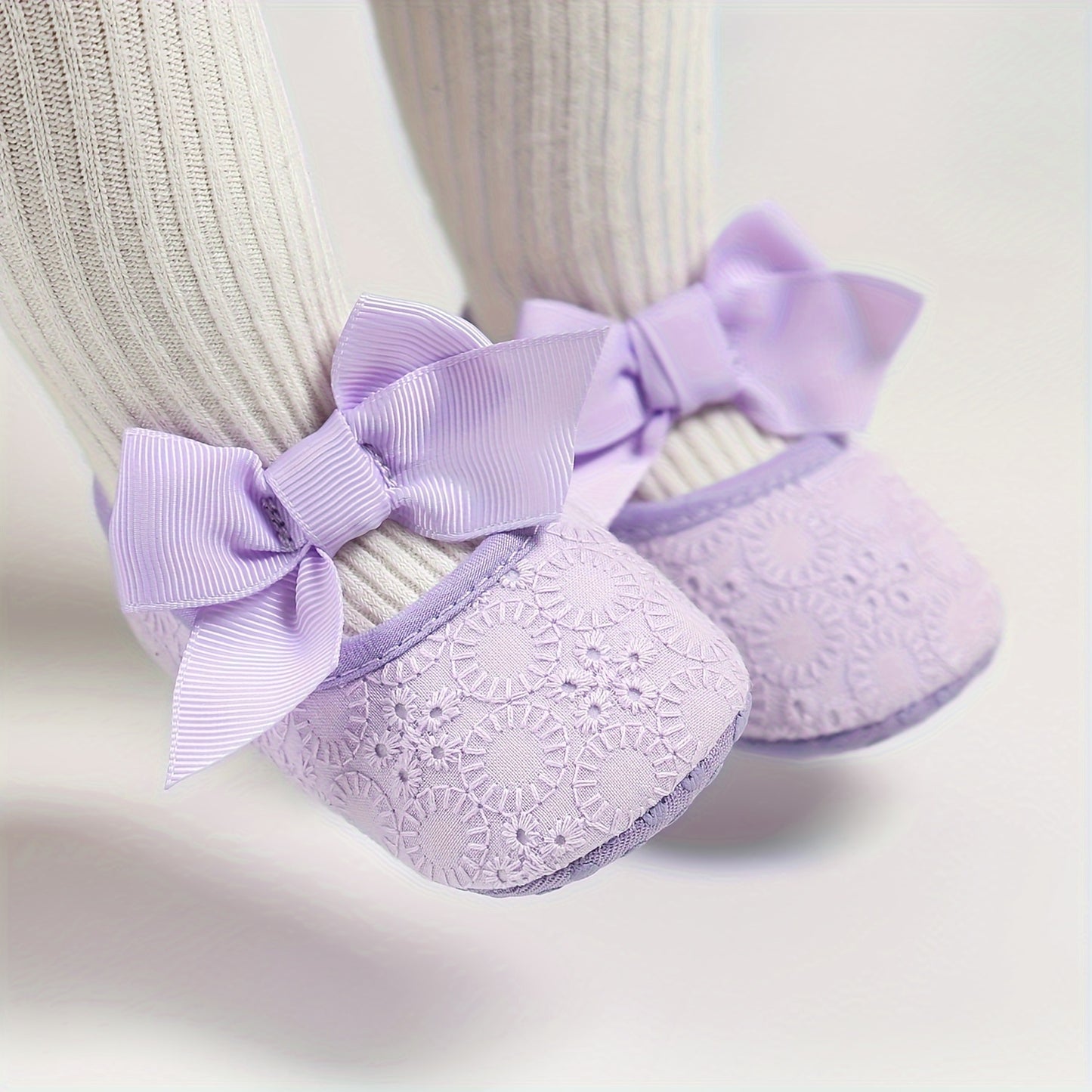 Baby Girls Mary Jane Flat Shoes With Flower Decor Soft Comfy Crib Shoes First Walker Shoes For Newborn Infant, Spring And Summer